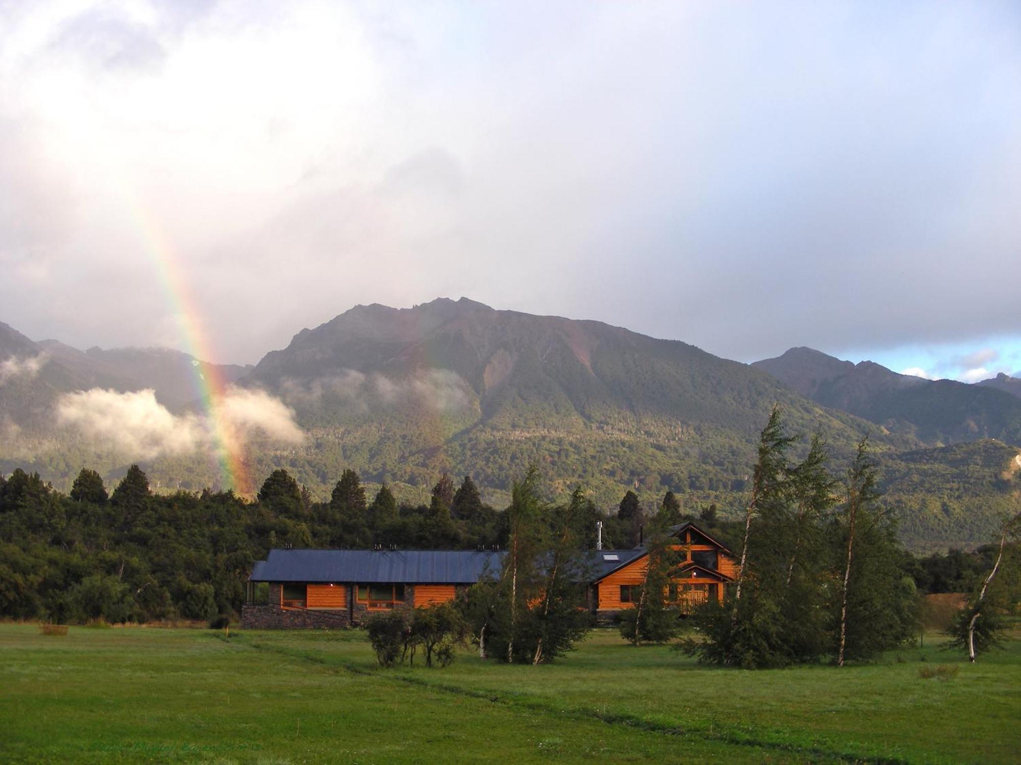 Hosteria Ruca Kitai Villa Lago Rivadavia ภายนอก รูปภาพ