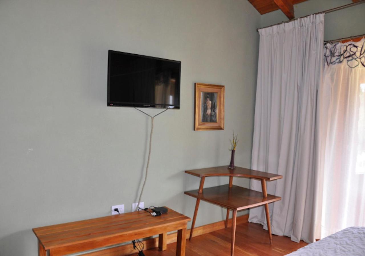 Hosteria Ruca Kitai Villa Lago Rivadavia ภายนอก รูปภาพ